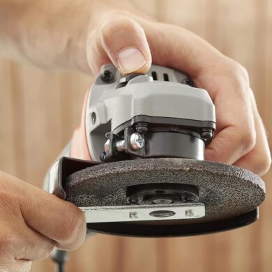 Radial Black Decker BEG010